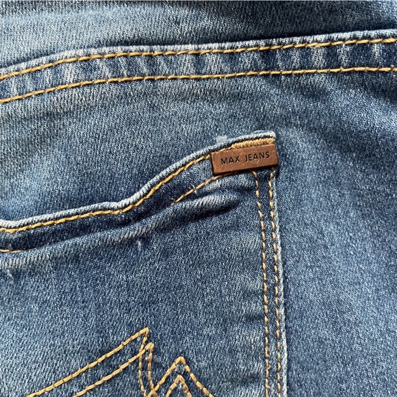 Max Jeans - Picture 3 of 7
